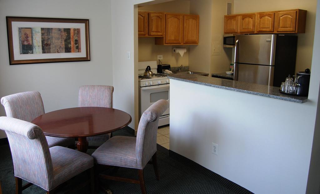 Washington Suites Alexandria Phòng bức ảnh